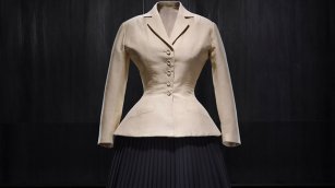 Dior expondr&aacute; sus piezas &lsquo;vintage&rsquo; de la colecci&oacute;n de Azzedine Ala&iuml;a en una doble exhibici&oacute;n