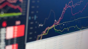 SIMB35: La moda cierra un semestre negro en Bolsa con una ca&iacute;da del 3,54% en junio