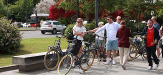 Los turistas gastan en Espa&ntilde;a 23.500 millones en el primer trimestre, un 7,2% m&aacute;s