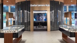 EssilorLuxottica nombra a Sara Manzoni directora general de la regi&oacute;n Iberia