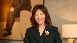 El Corte Ingl&eacute;s: Cristina &Aacute;lvarez toma la presidencia con foco en retail y deuda bajo control