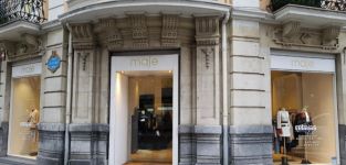 La ‘start up’ de zapatillas Hoff aterriza <br>a pie de calle en Bilbao