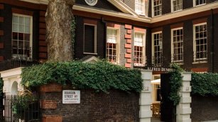 Richemont refuerza Dunhill con el nombramiento de un exCartier como consejero delegado