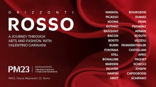 Valentino tiñe de rojo Roma en el debut de su fundación cultural