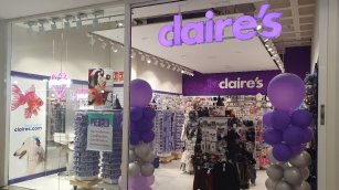 Claire’s salva la mitad de sus tiendas en Reino Unido e Irlanda con la venta a Modella Capital