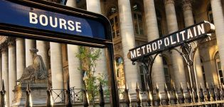 El SIMB35 sube un 2,6% en noviembre y alcanza un máximo