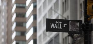 SIMB35: la moda tropieza en agosto en bolsa y pierde los 21.000 puntos