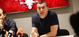 Armani pierde a su director general tras nueve años en el puesto