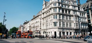 Italia y Londres vuelven a cerrar el comercio en plena campaña de Navidad