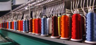 La producción textil modera su caída con un descenso del 9,9% en junio