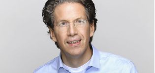 C&A culmina el relevo en su cúpula con la salida del último miembro de la familia fundadora