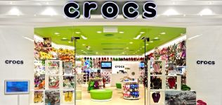 Crocs se recupera y dispara su facturación un 64% en el primer trimestre