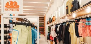 Sundek se refuerza en Ibiza ante el regreso del turismo y abre su cuarta tienda en la isla