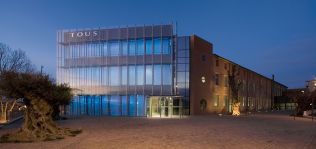 Las hermanas Tous traspasan sus acciones a las patrimoniales