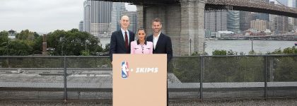 Skims sigue estrechando lazos con el deporte y firma con la NBA