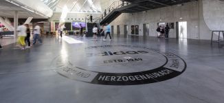 Entre las Samba y Yeezy: Adidas cierra un año convulso con un alza del 10,5% y vuelta al negro