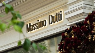 Inditex lleva a Massimo Dutti a Saint Tropez con un nuevo &lsquo;pop up&rsquo;