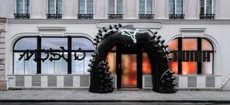 Puma gana un 7,6% menos en 2024 y aumenta sus ingresos un 2,5%