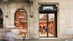 Resumen de la semana: De los nuevos objetivos de Camper al optimismo de la moda española