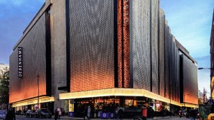 Boohoo amenaza 1.250 puestos de trabajo con el cierre de su centro logístico en Burnley