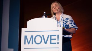 Lynne Walker (Primark): “Hoy en día no puedes dirigir un negocio sin ser responsable”