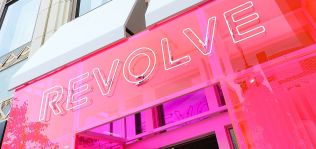 Revolve prepara su salida a bolsa con una valoración de 1.100 millones