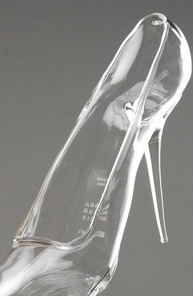 El zapato de cristal de Louboutin