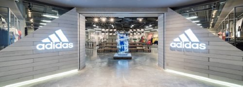 Adidas lanza un &lsquo;profit warning&rsquo; ante la ca&iacute;da de las ventas en China