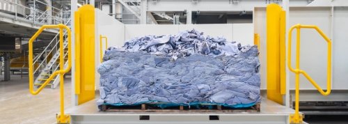 Gen Phoenix levanta 18 millones de d&oacute;lares y da entrada a Tapestry y Dr. Martens