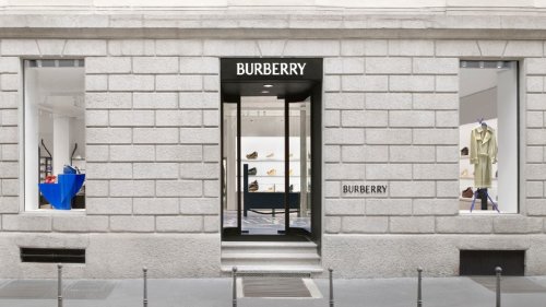 Burberry reduce su facturaci&oacute;n un 5% y mejora m&aacute;rgenes en el primer semestre