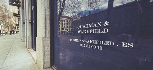 Chopard se reorganiza en Madrid y releva a la zapater&iacute;a Lottusse en Serrano