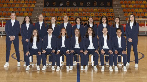El Pulpo dise&ntilde;a el traje oficial de la selecci&oacute;n femenina de f&uacute;tbol sala para jugar el Mundial
