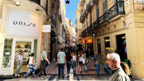 La moda activa el tic tac del margen de verano: almacenes en m&aacute;ximos a dos semanas de rebajas