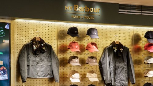 Barbour crece en 2025 y rebasa los 400 millones de euros de facturaci&oacute;n
