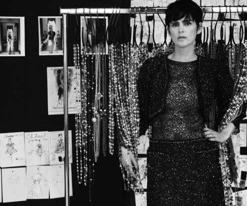 La chaqueta negra de Chanel