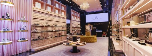 Mascar&oacute; lleva Pretty Ballerinas a Oriente Pr&oacute;ximo y estudia su entrada en India