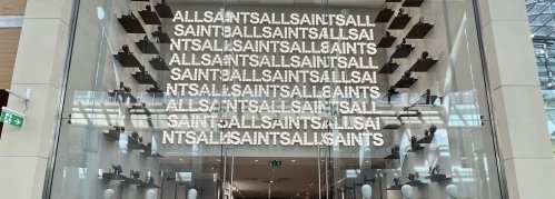 All Saints eleva sus ventas un 36% y m&aacute;s que duplica su beneficio en 2022