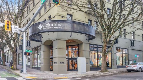 Columbia mantiene ventas planas y vuelve a hundir su beneficio en 2025