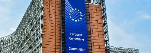 Bruselas mejora sus previsiones para España y descarta la recesión para la UE