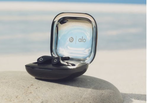 Alo Yoga, ahora en los oídos