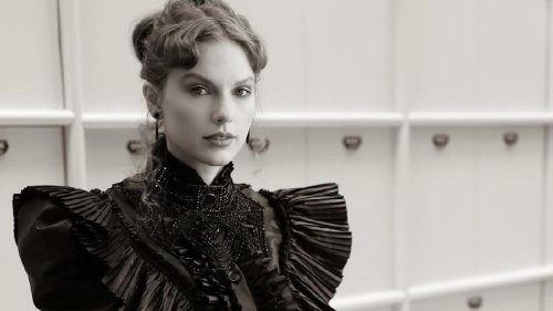 Los ‘looks’ de Taylor Swift en el londinense Victoria and Albert Museum