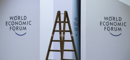 Davos 2025: Qué puede aprender la moda de un mundo cada vez más aislado