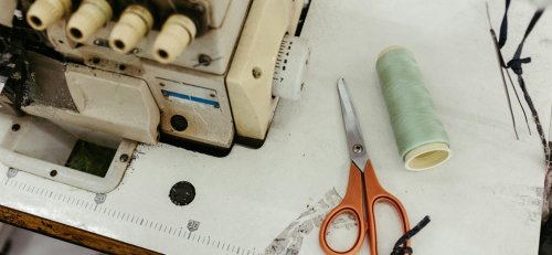 La producción industrial de moda cae en febrero, lastrada por el descenso del 3,3% del textil