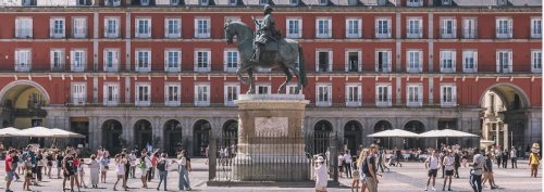 El turismo sigue al alza en septiembre, pero se mantiene por debajo de cifras prepandemia