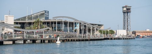 Inditex amplía su espacio comercial en Maremagnum y lleva el nuevo concepto de Lefties