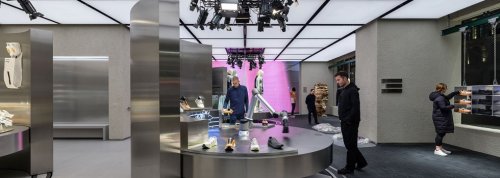 On Running supera los mil millones en ventas y entra en beneficio en 2022